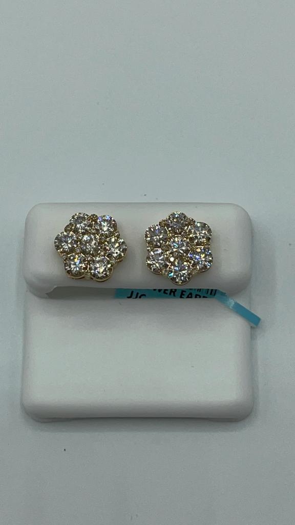 14k yellow gold, 4.5 Carat diamond, 12.3mm