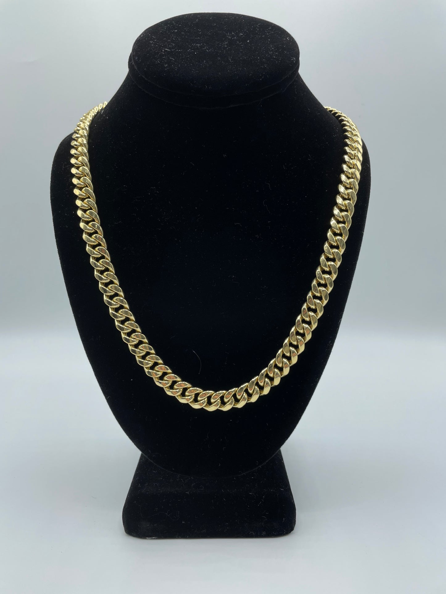 14k gold 9.65mm Semi solid Miami Cuban chain